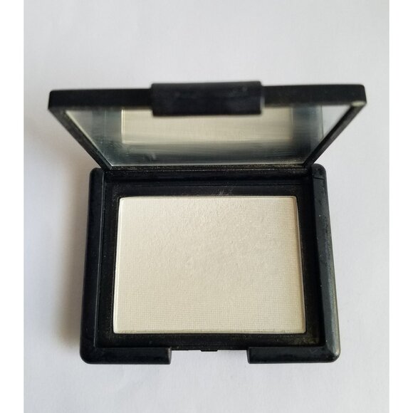 Nars Albatross Highlighting Blush - Picture 1 of 4